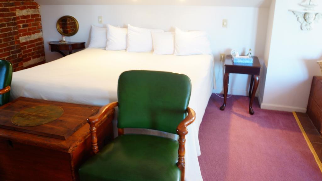 Harbor Haus Inn & Suites Hermann Chambre photo