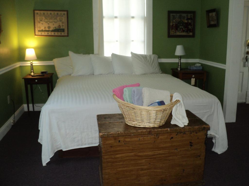 Harbor Haus Inn & Suites Hermann Extérieur photo