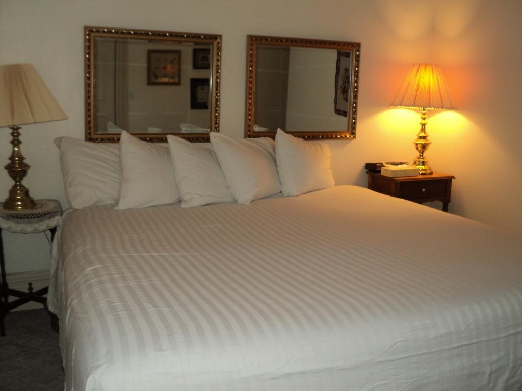 Harbor Haus Inn & Suites Hermann Extérieur photo