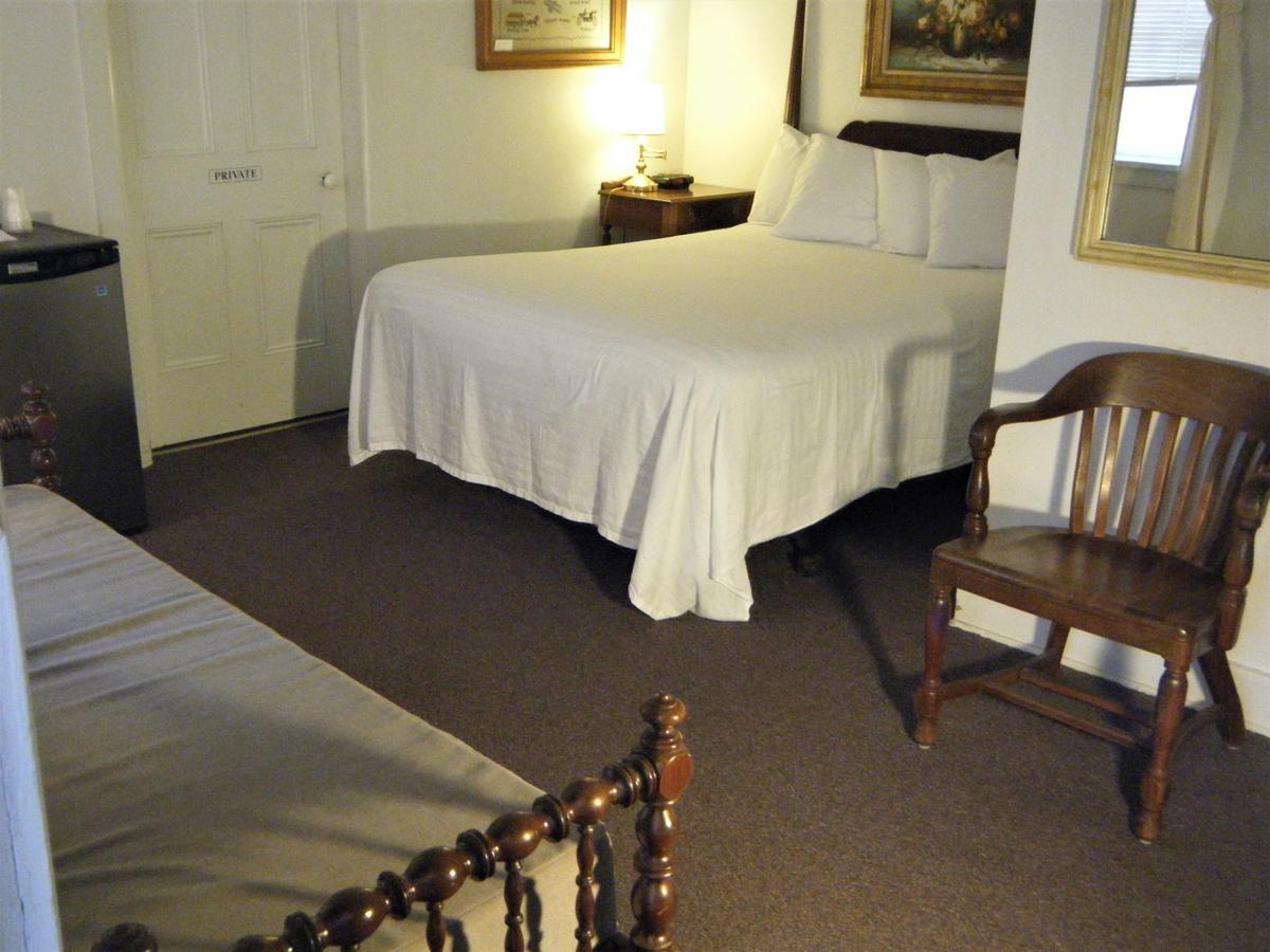 Harbor Haus Inn & Suites Hermann Extérieur photo